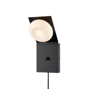 Invermere Plug-In Sconce
